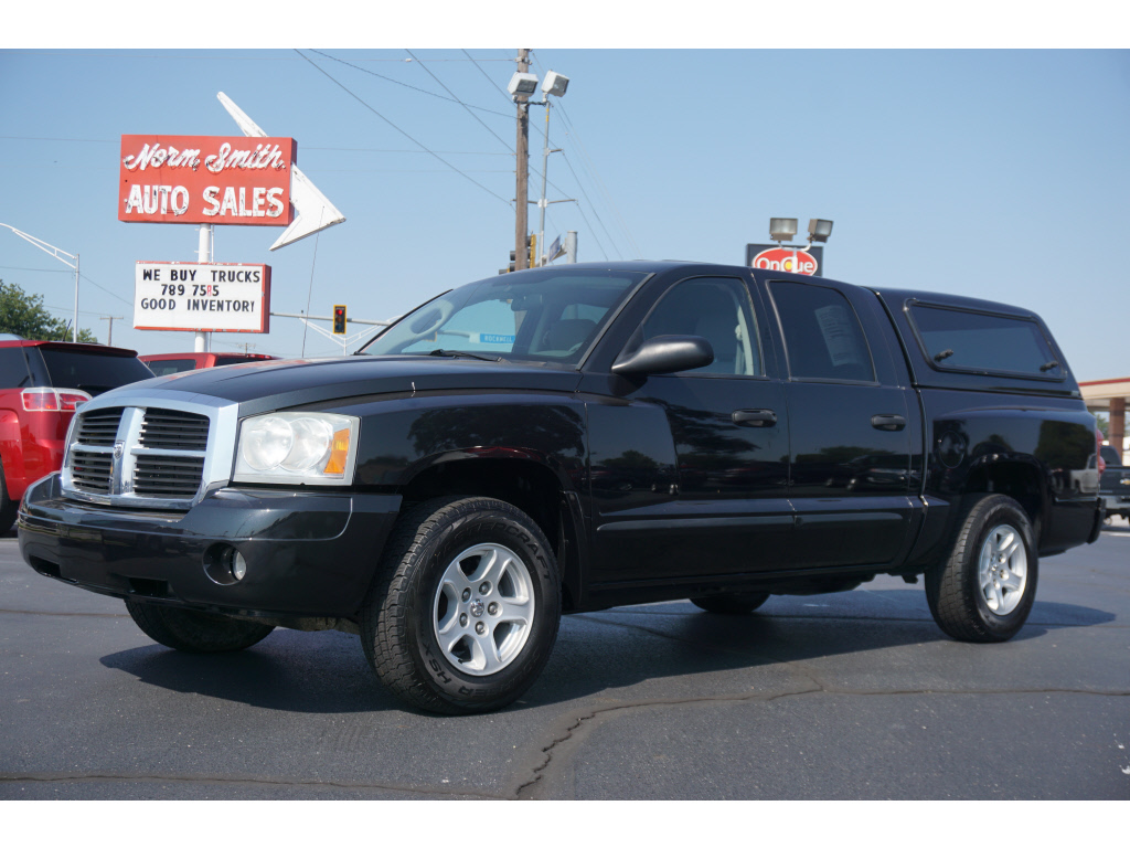 2007 Dodge Dakota SLT - main photo