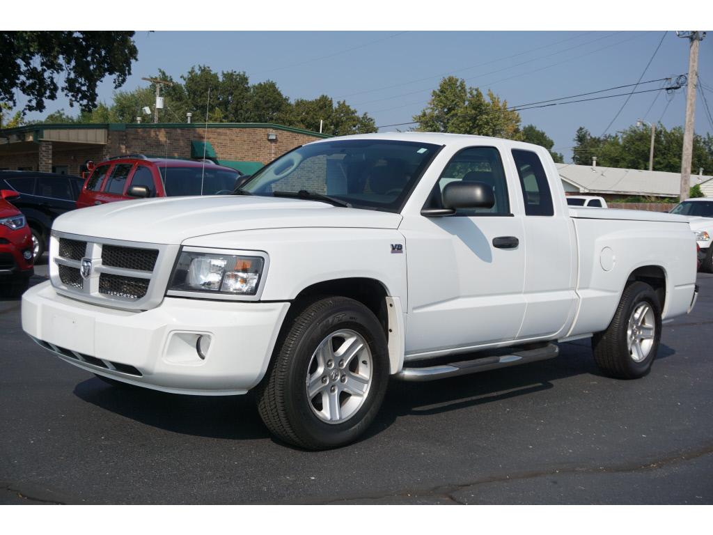 2011 RAM Dakota Big Horn - main photo