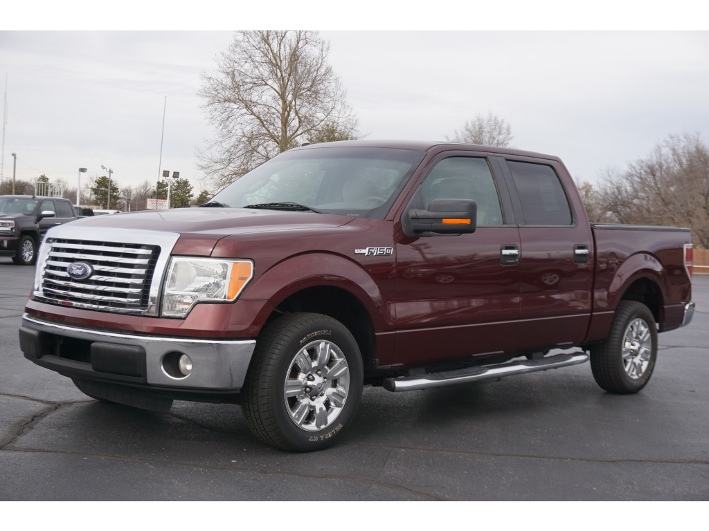 2010 Ford F-150 XLT - main photo