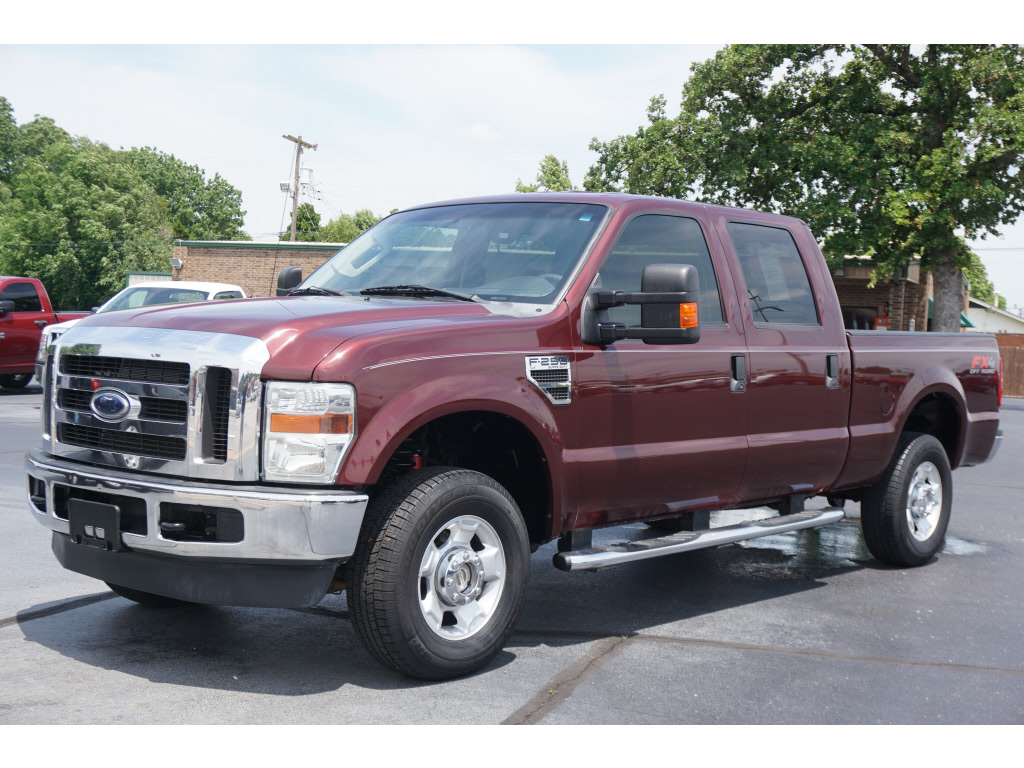 2010 Ford F-250 Super Duty XLT - main photo