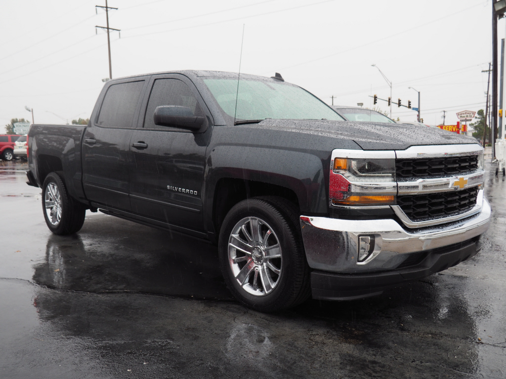 2017 Chevrolet Silverado 1500 LT - main photo