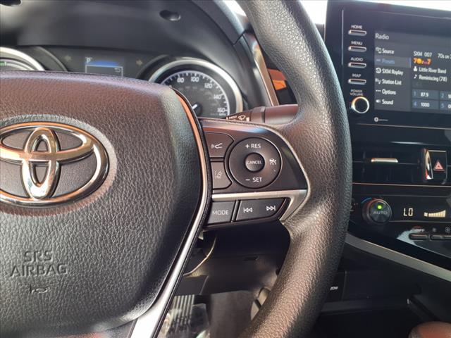 2021 Toyota Camry Hybrid LE