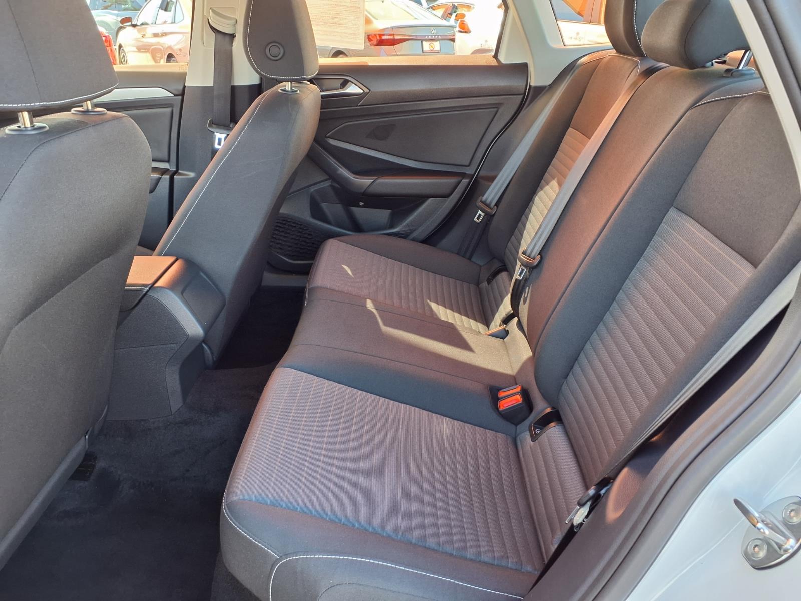 Used 2025 Volkswagen Jetta Sedan