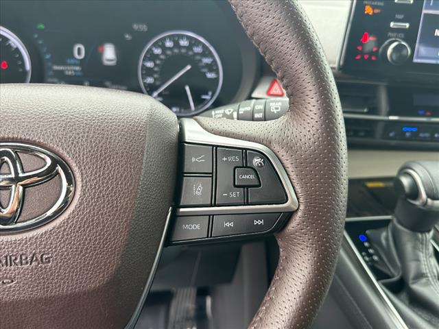 2021 Toyota Sienna Platinum 7-Passenger