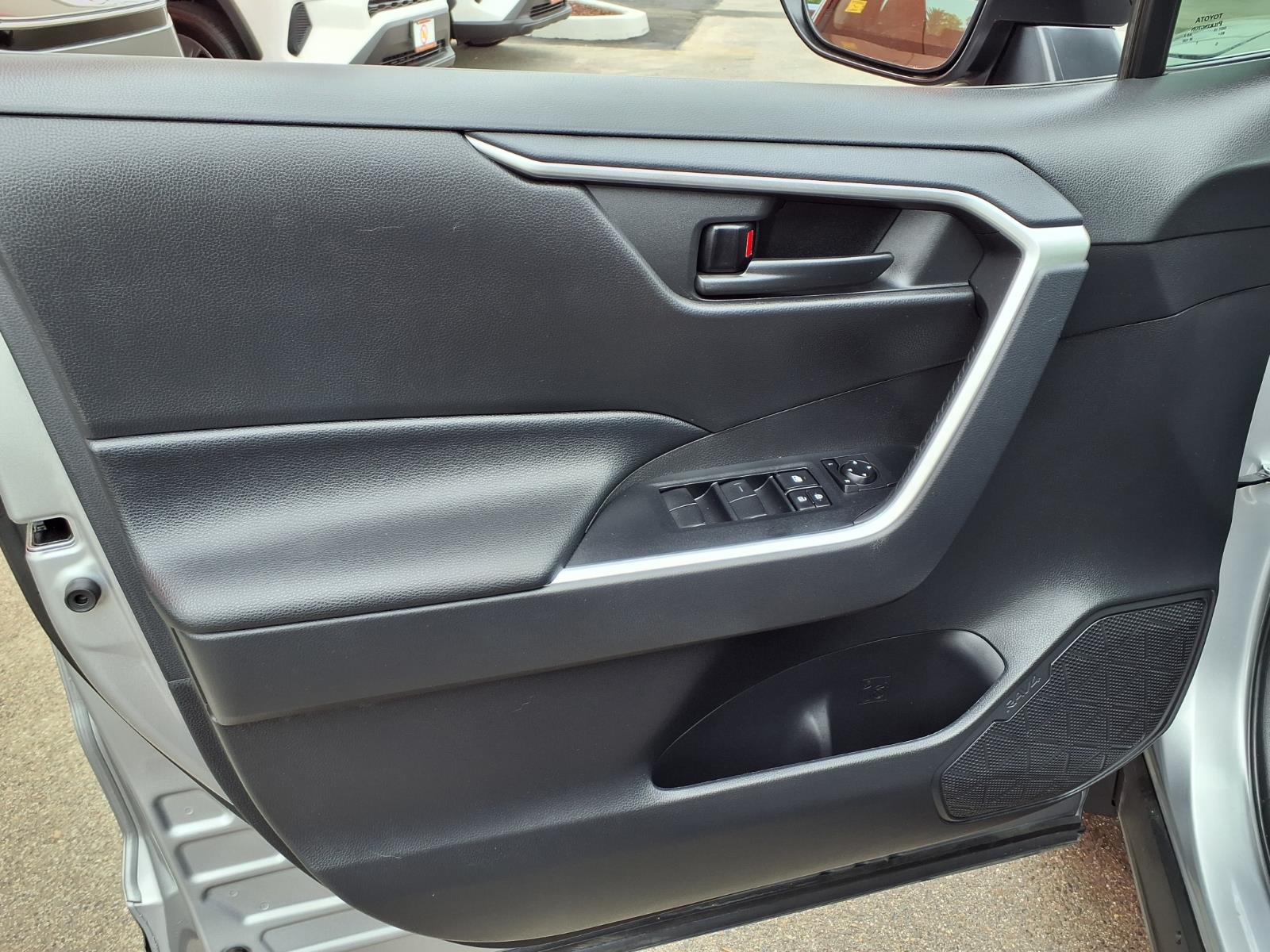 Used 2021 Toyota RAV4 SUV