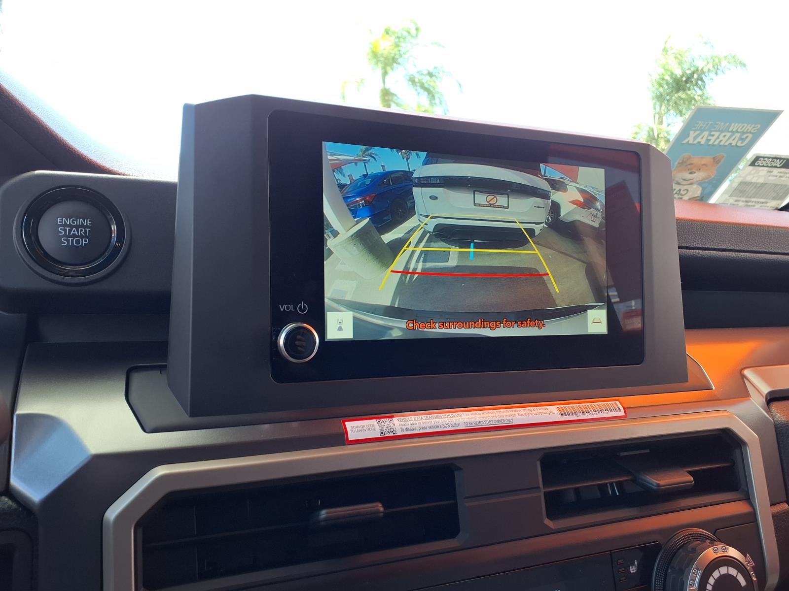 2025 Toyota Tacoma SR5 - Photo 13