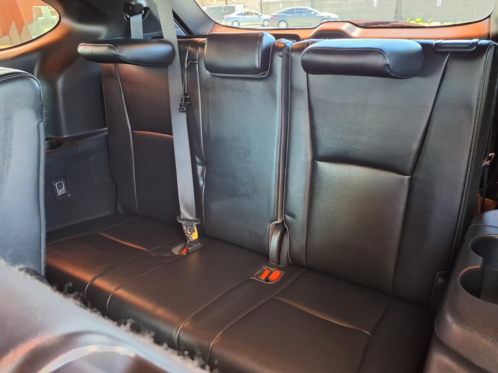 Used 2023 Toyota Highlander SUV