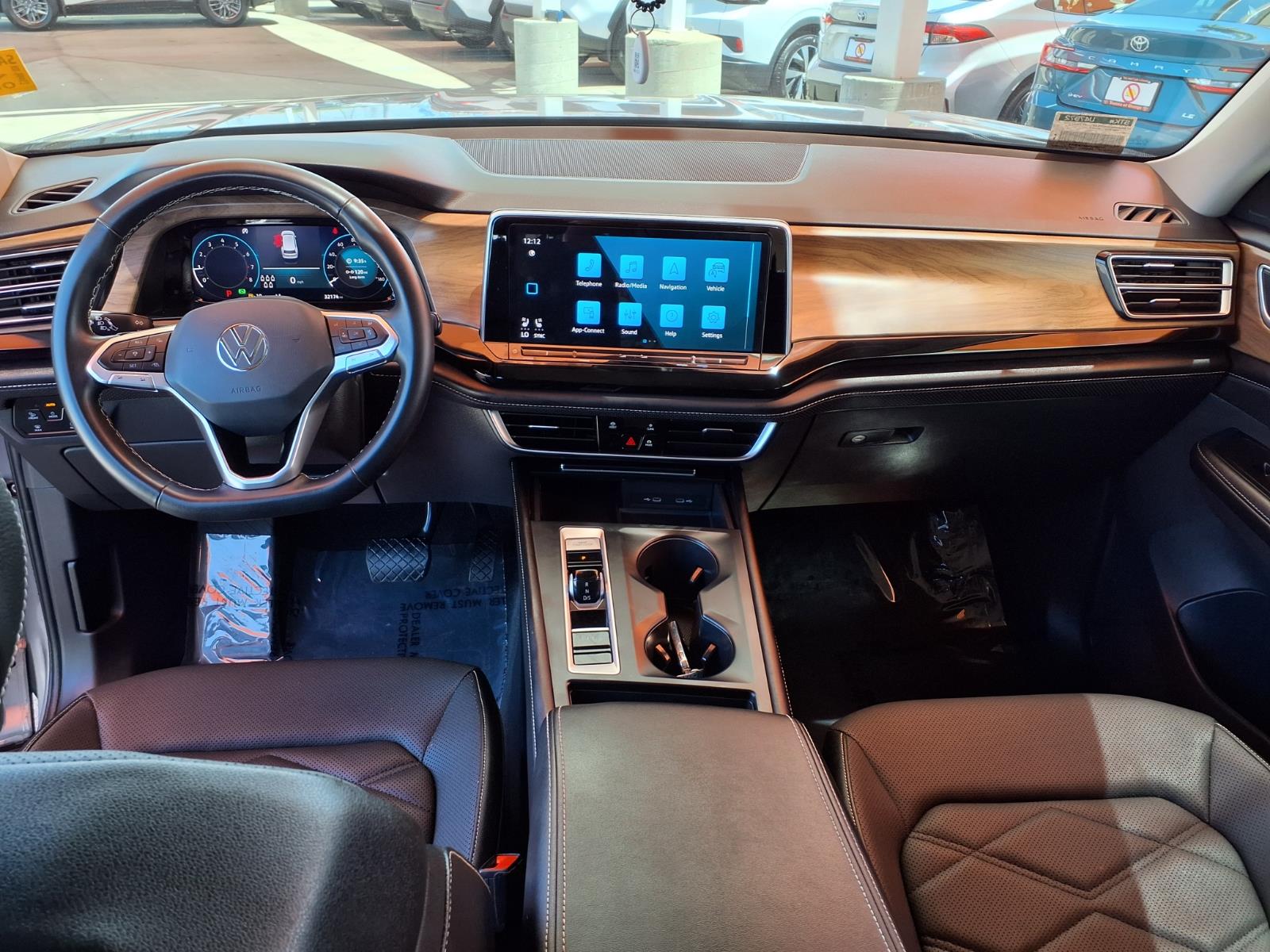 Used 2024 Volkswagen Atlas SUV