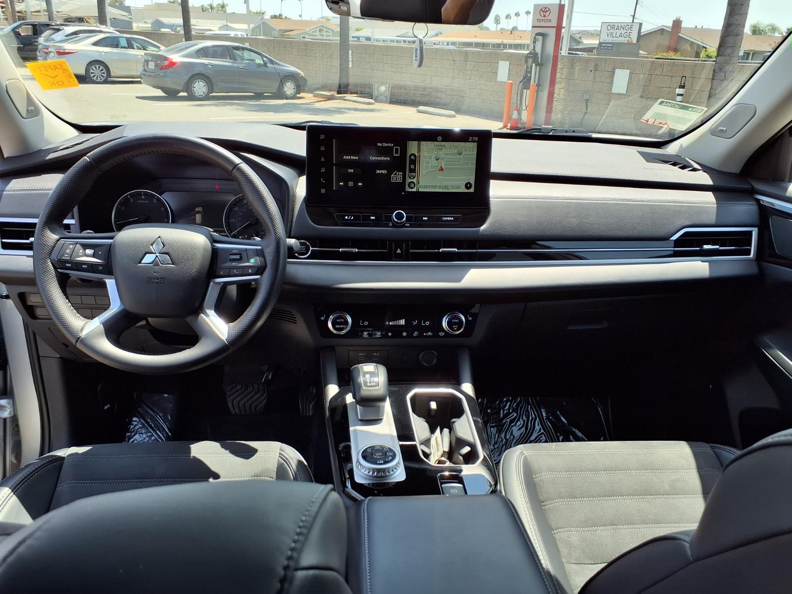 Used 2025 Mitsubishi Outlander SE in Orange CA | JA4J4VA88SZ012447
