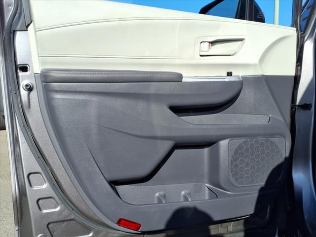 2021 Toyota Sienna LE 8-Passenger