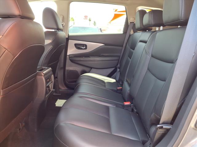 2023 Nissan Murano SL