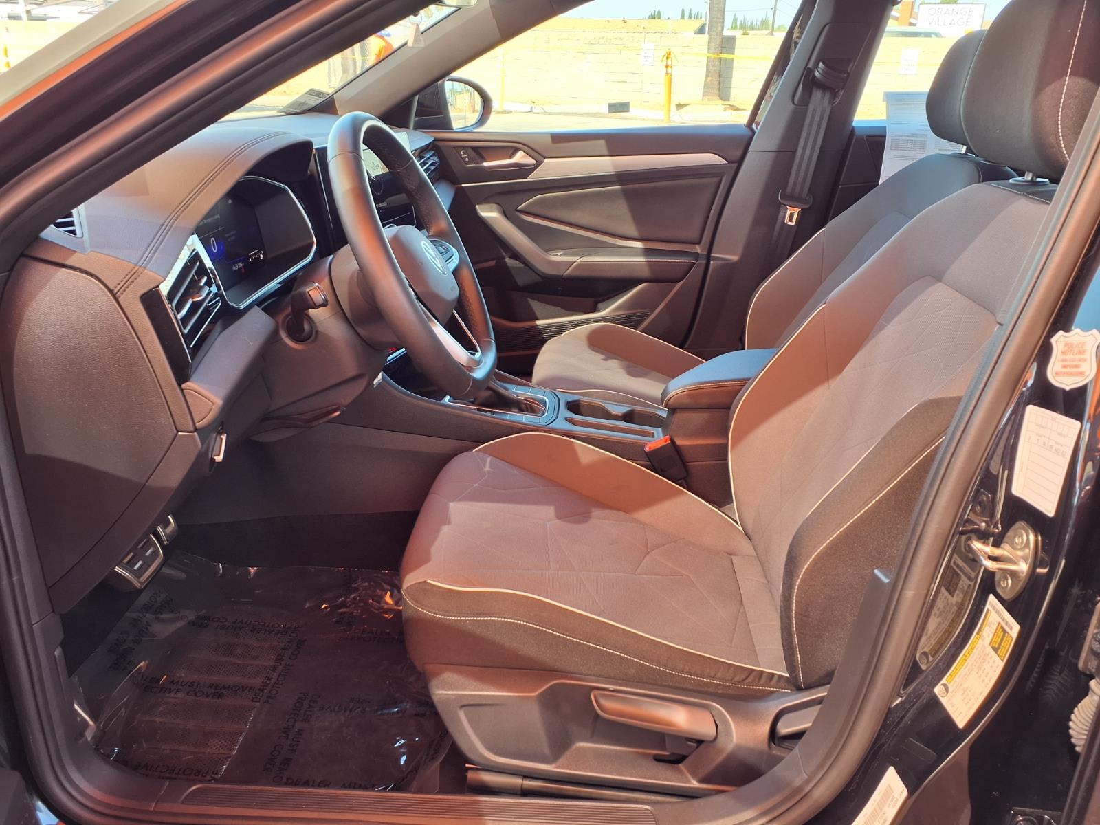 Used 2025 Volkswagen Jetta Sedan