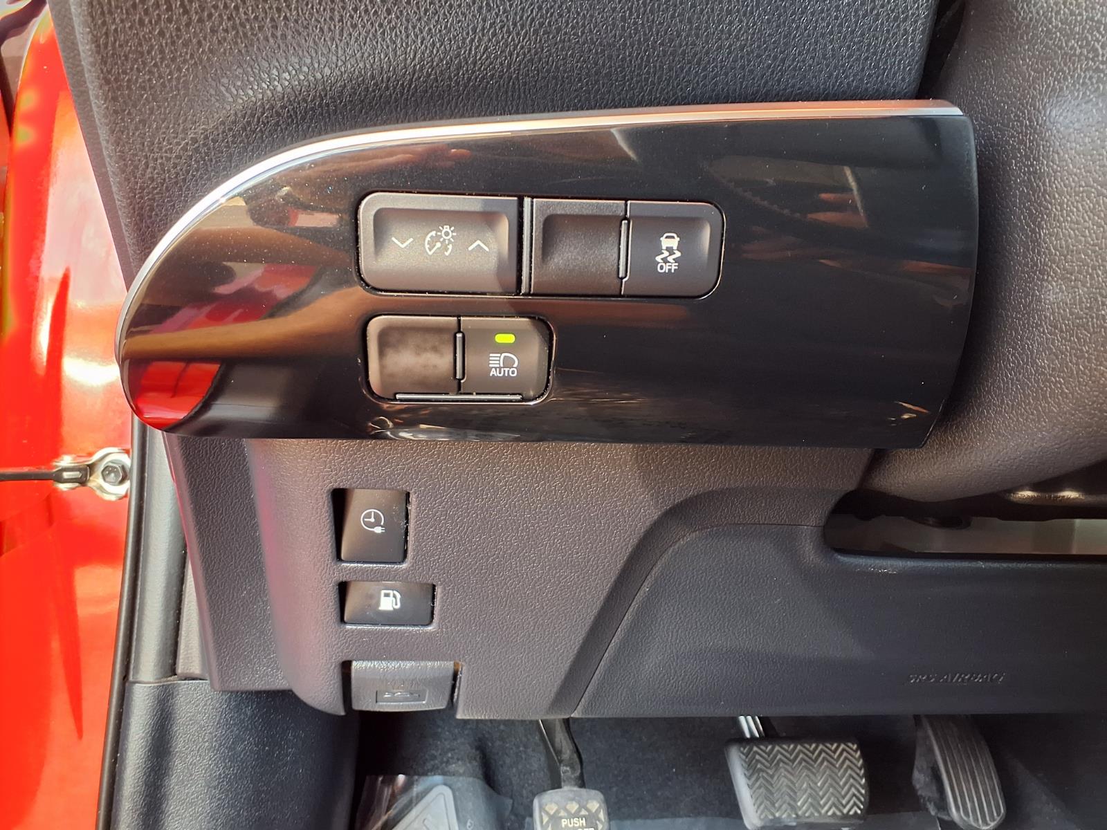 Used 2019 Toyota Prius Prime Hatchback