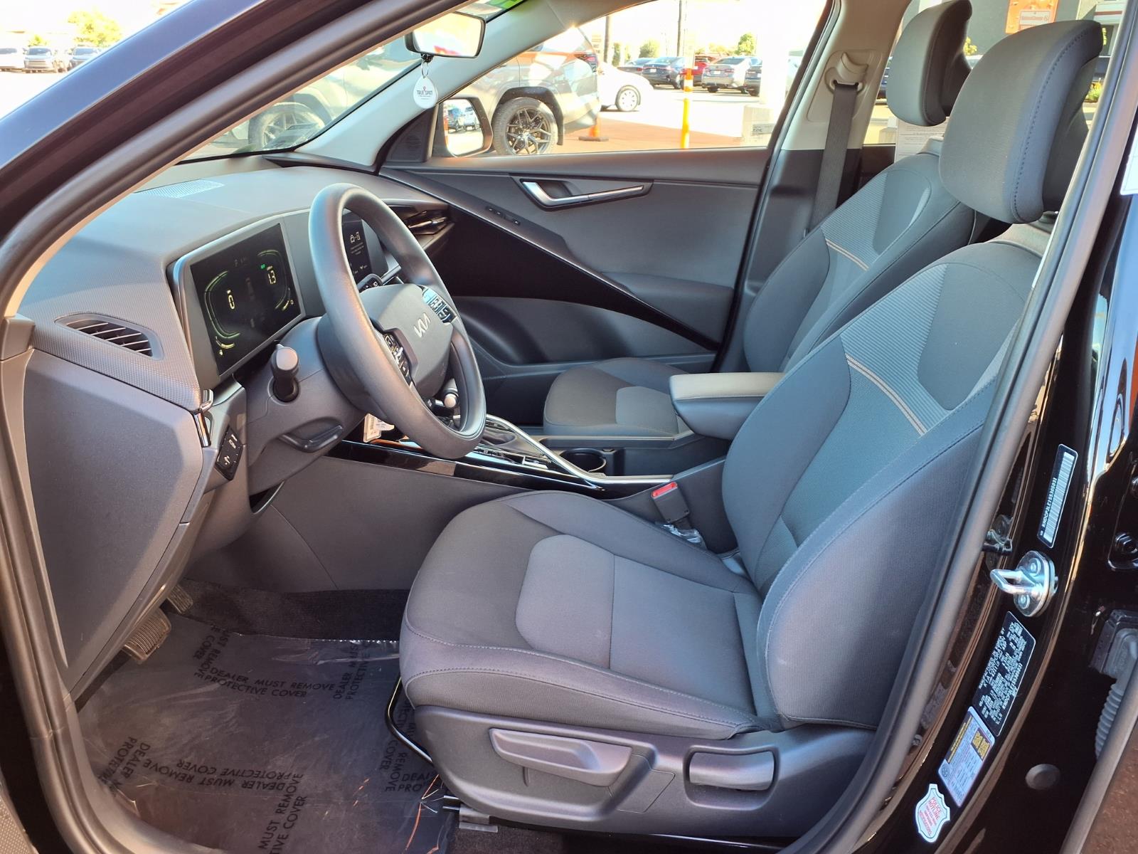 Used 2025 Kia Niro SUV