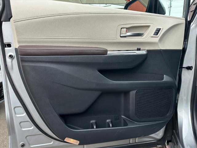 2021 Toyota Sienna Platinum 7-Passenger