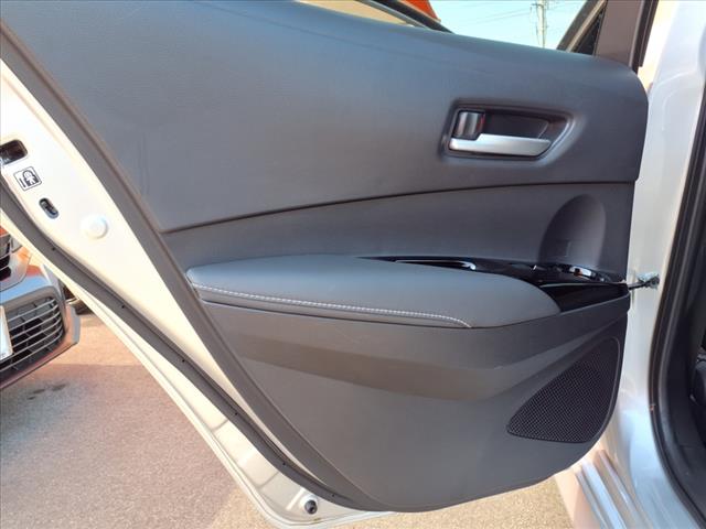 2024 Toyota Corolla Hatchback SE