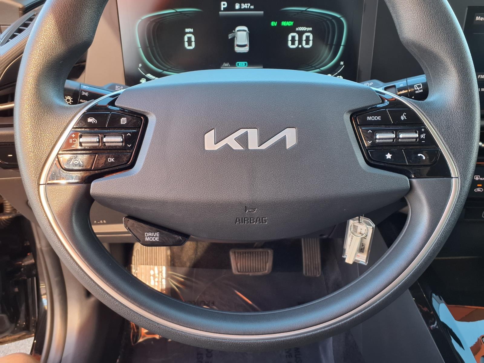 Used 2025 Kia Niro SUV