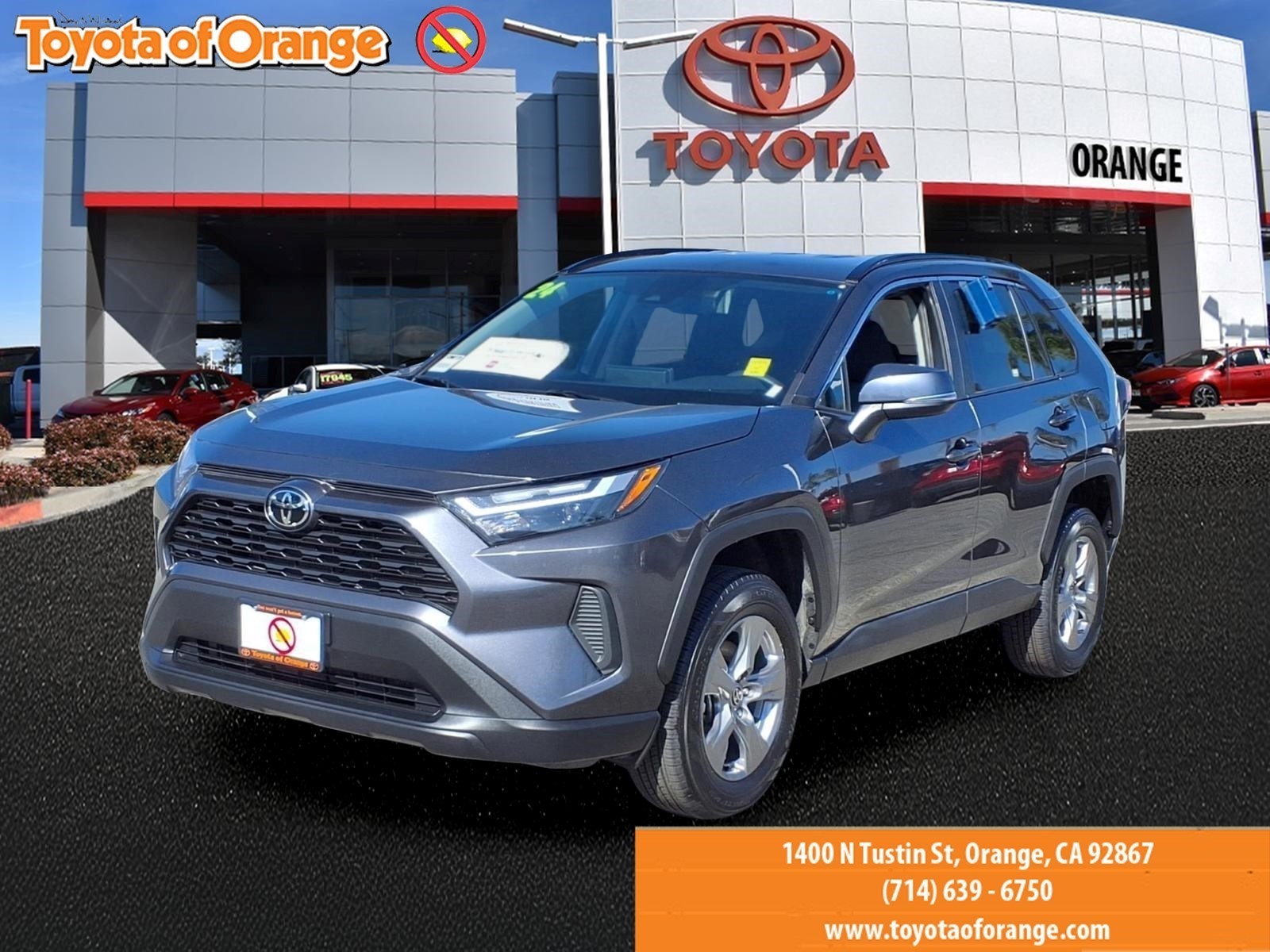 2024 Toyota RAV4 XLE FWD's photo