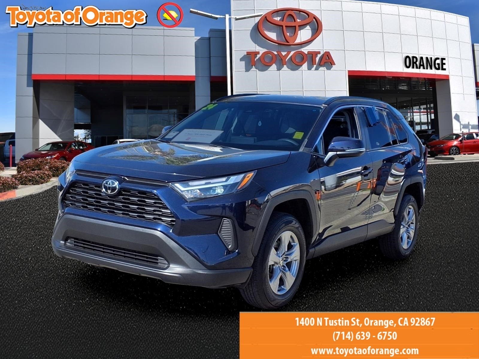 2024 Toyota RAV4 XLE FWD's photo