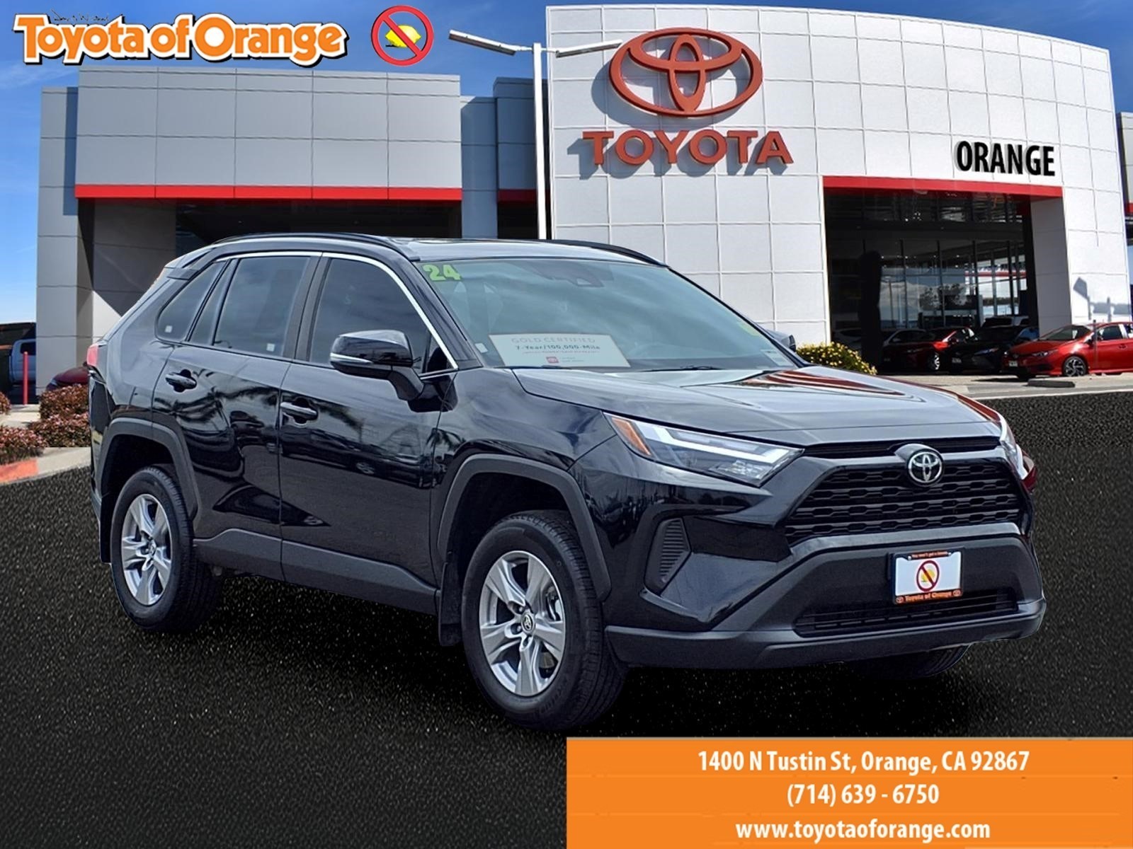 2024 Toyota RAV4 XLE FWD's photo