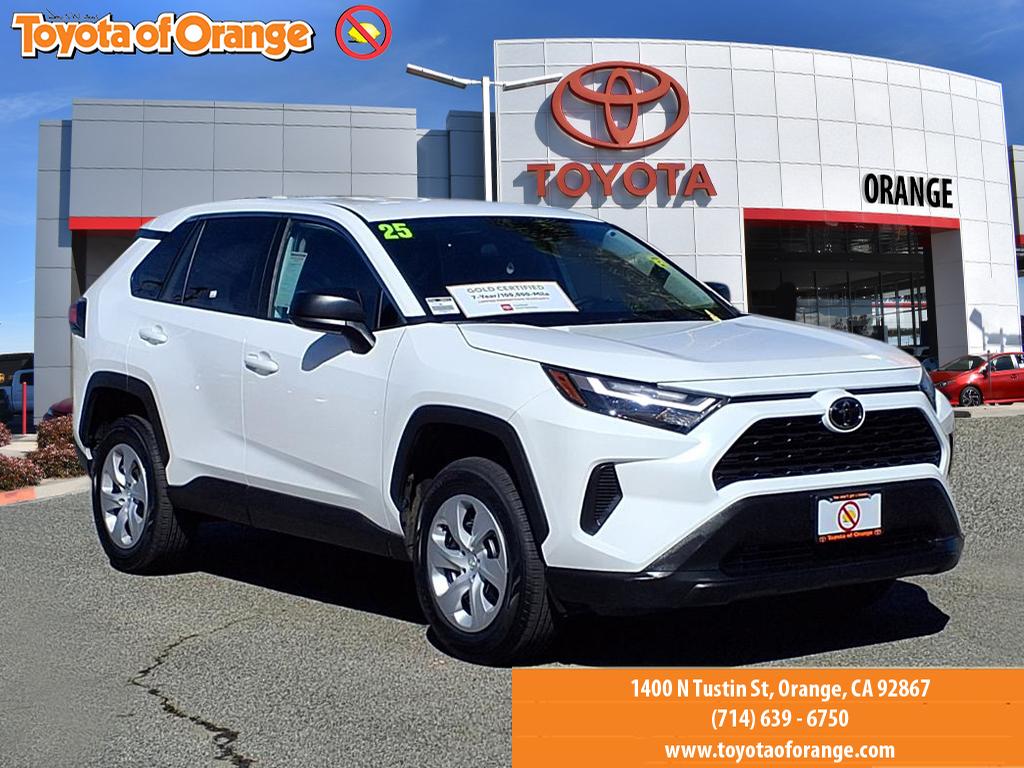 2025 Toyota RAV4 LE
