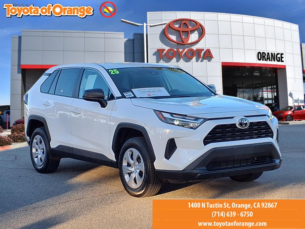 2025 Toyota RAV4 LE