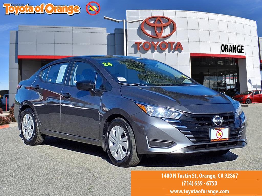 2024 Nissan Versa Sedan S's photo