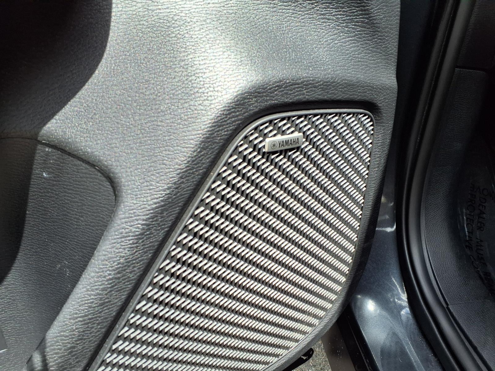 Used 2025 Mitsubishi Outlander SUV