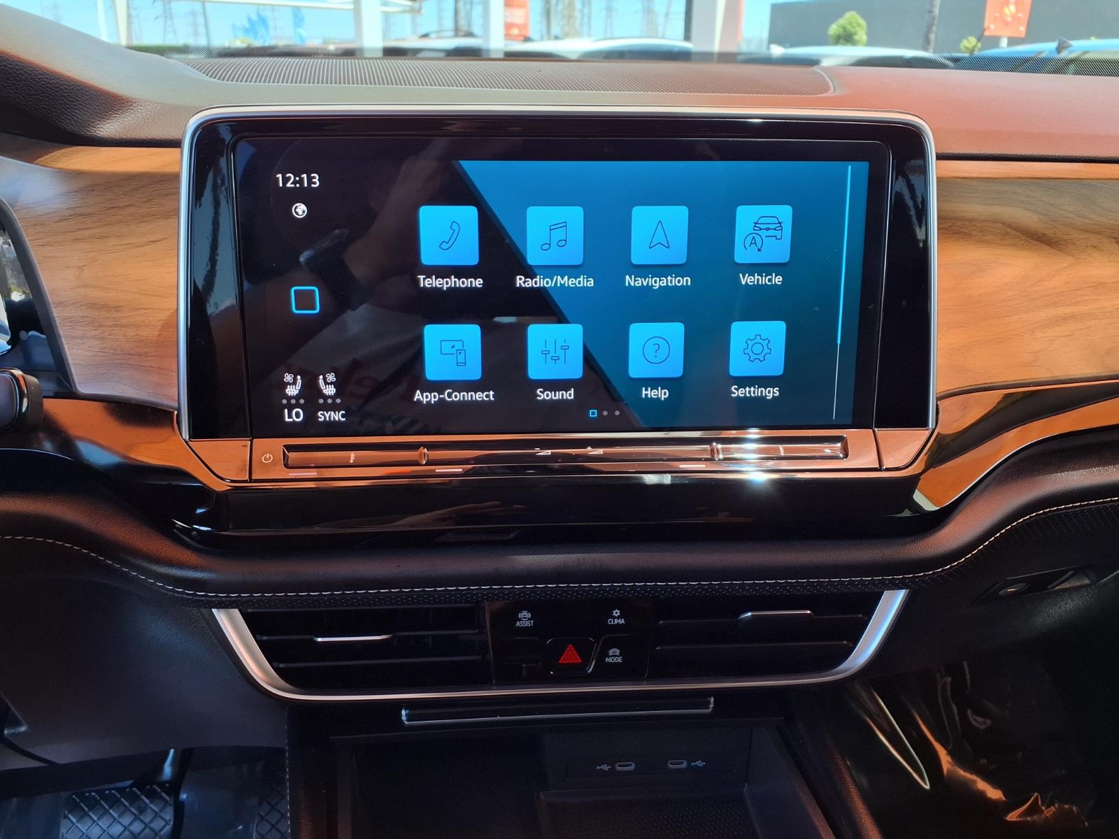 Used 2024 Volkswagen Atlas SUV