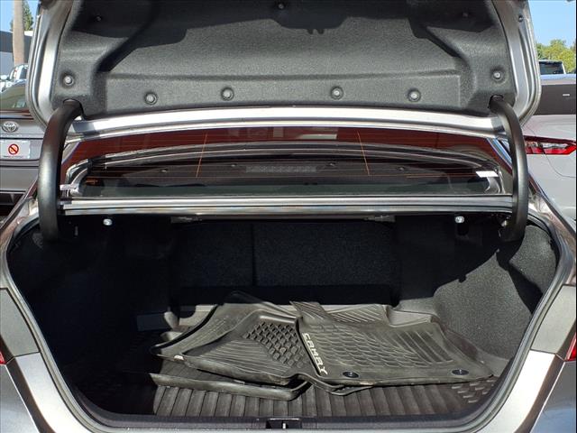 2021 Toyota Camry Hybrid LE