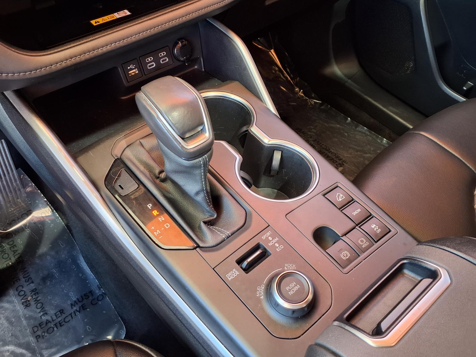 Used 2023 Toyota Highlander SUV