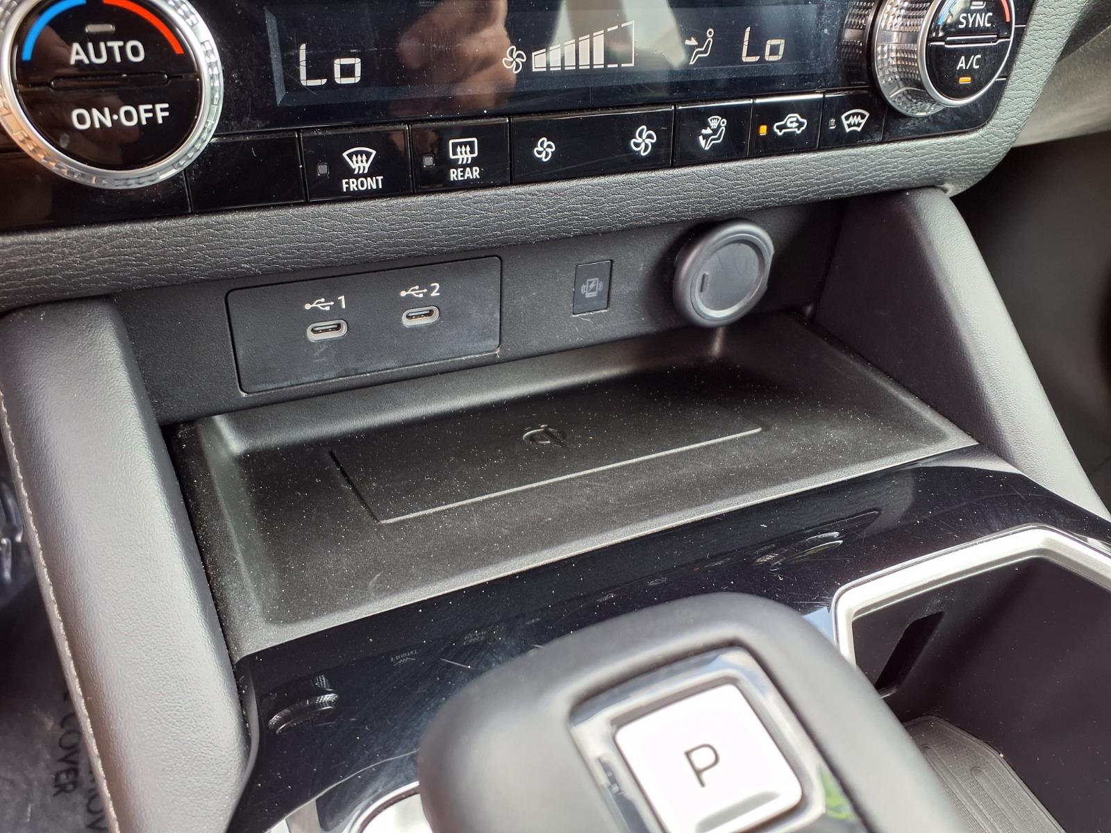 Used 2025 Mitsubishi Outlander SUV