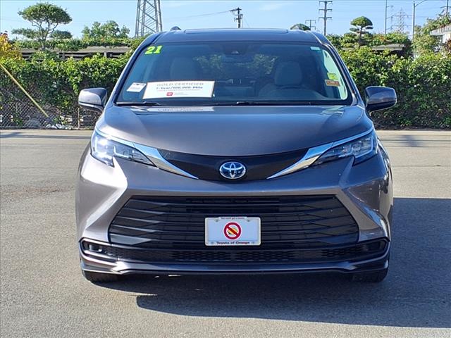 2021 Toyota Sienna LE 8-Passenger