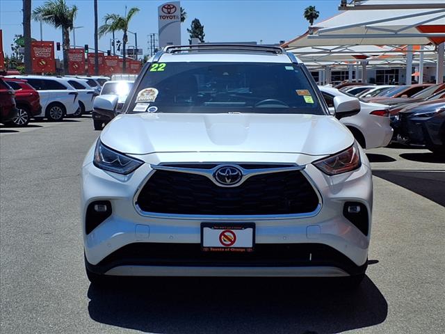 2022 Toyota Highlander Platinum