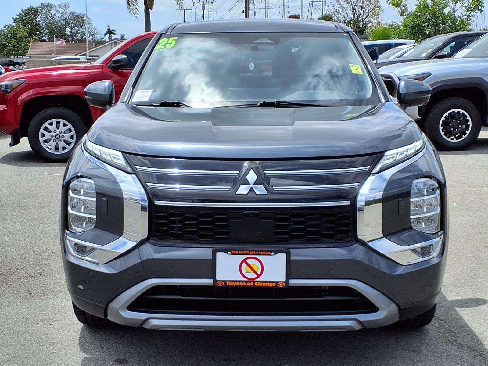 Used 2025 Mitsubishi Outlander SUV