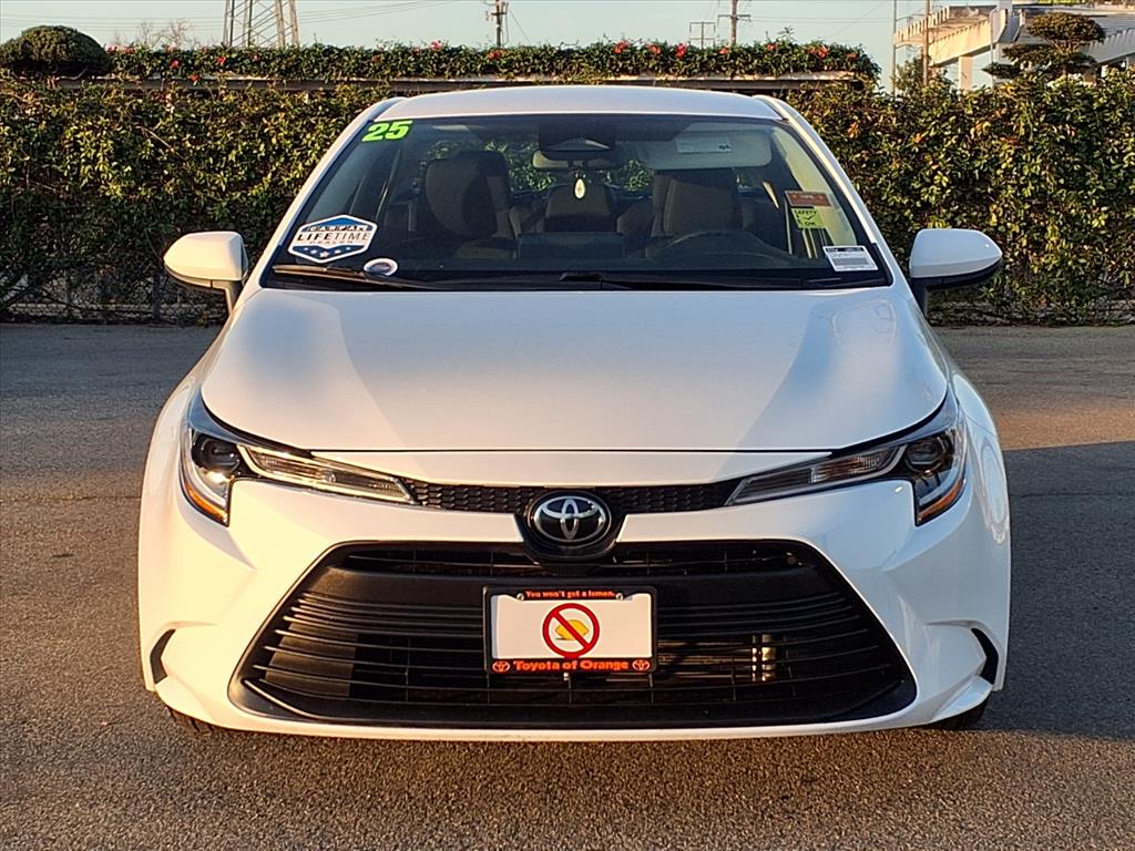 Used 2025 Toyota Corolla LE with VIN 5YFB4MDE7SP316966 for sale in Northfield, Minnesota