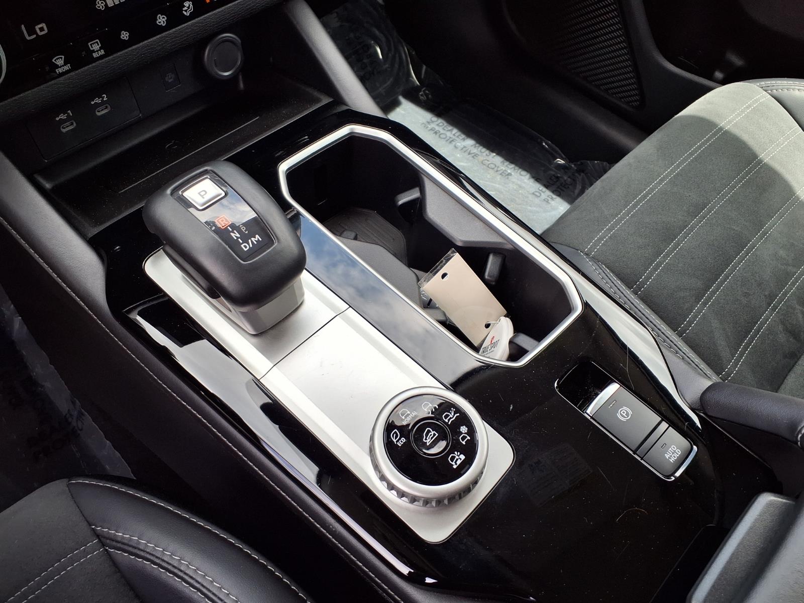 Used 2025 Mitsubishi Outlander SUV
