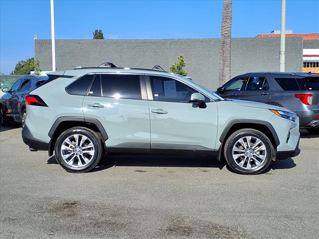 2022 Toyota RAV4 XLE Premium