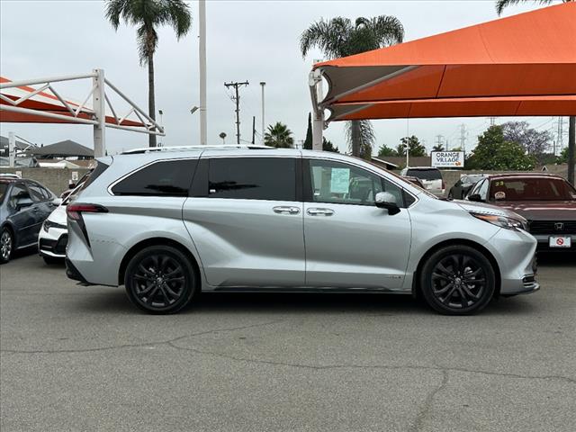 2021 Toyota Sienna Platinum 7-Passenger