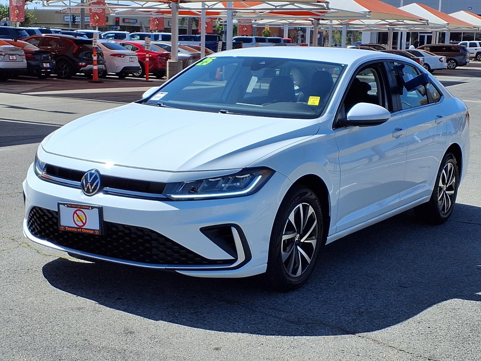 Used 2025 Volkswagen Jetta Sedan