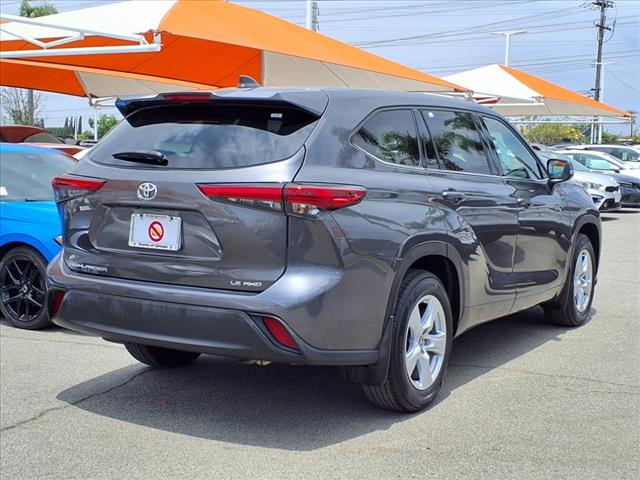 2022 Toyota Highlander LE