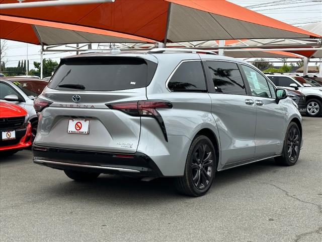 2021 Toyota Sienna Platinum 7-Passenger
