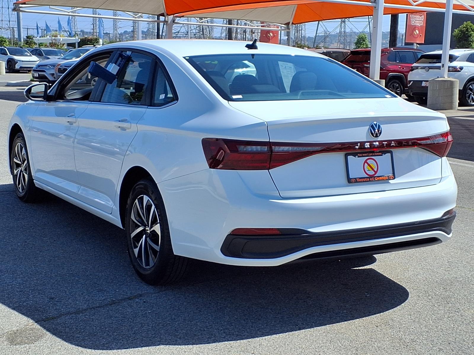 Used 2025 Volkswagen Jetta Sedan