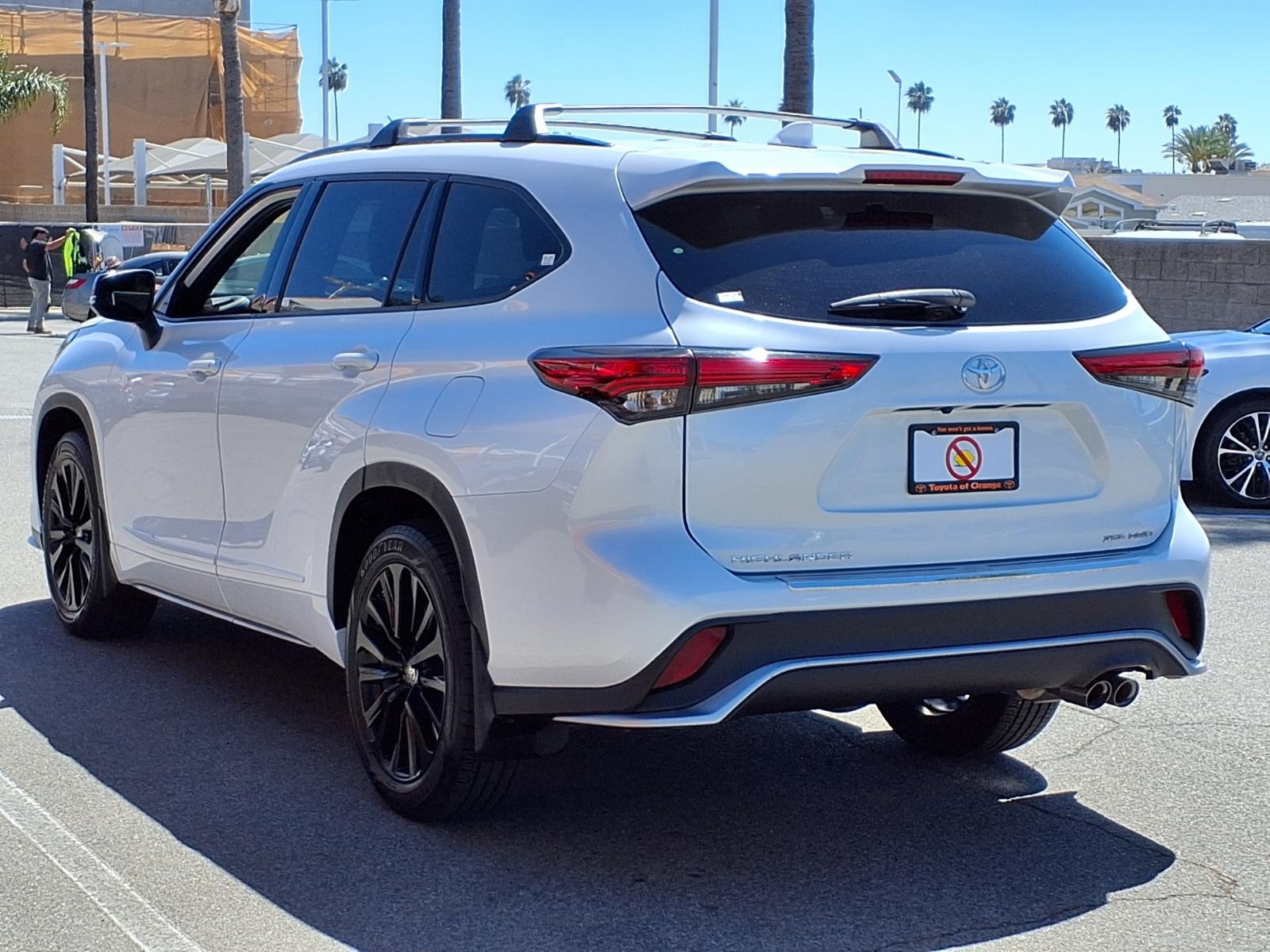 Used 2023 Toyota Highlander SUV