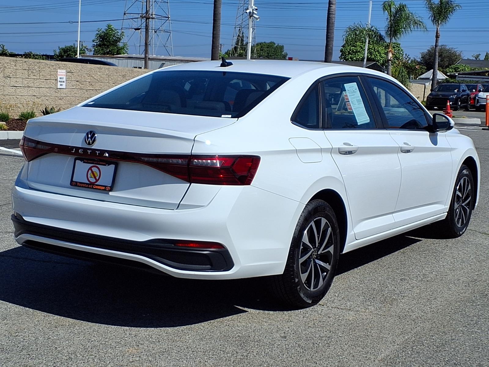 Used 2025 Volkswagen Jetta Sedan