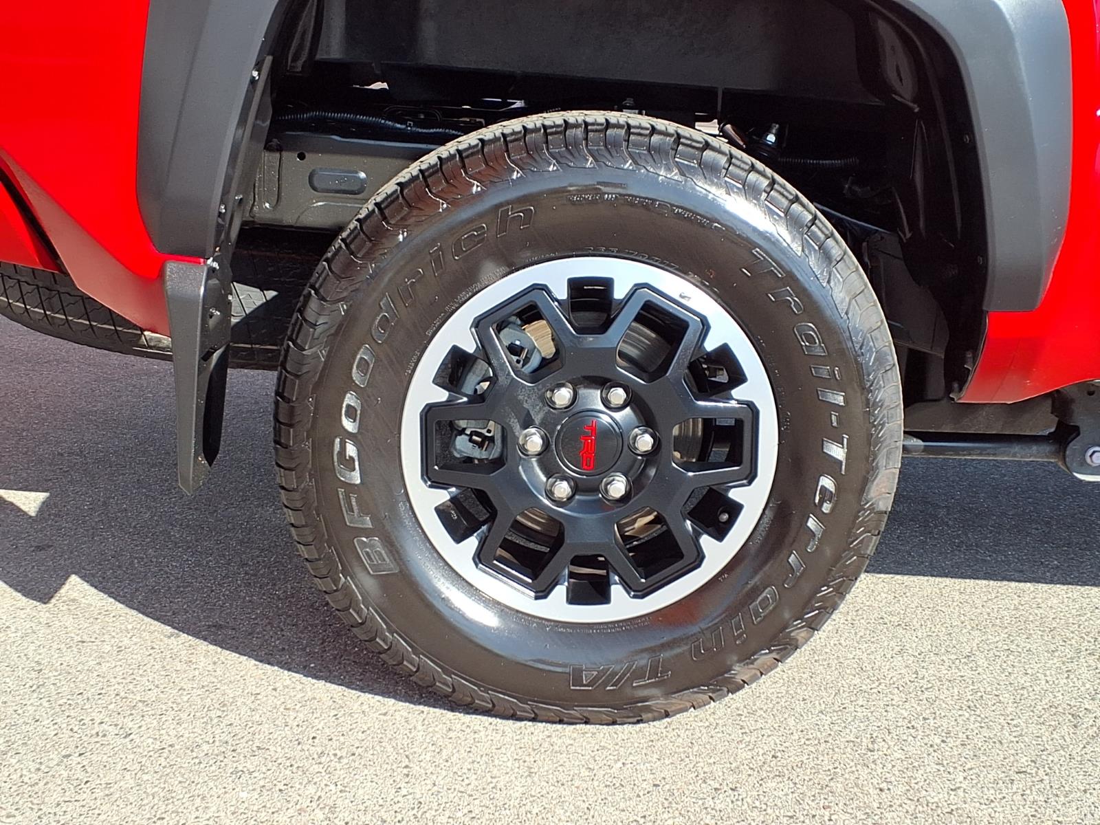 Used 2025 Toyota Tacoma 4WD Truck