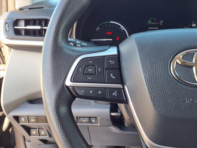 2021 Toyota Sienna LE 8-Passenger