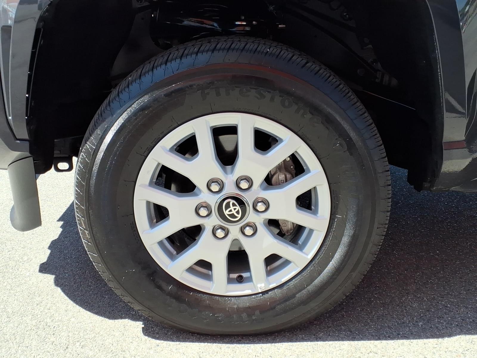 Used 2025 Toyota Tacoma 4WD Truck