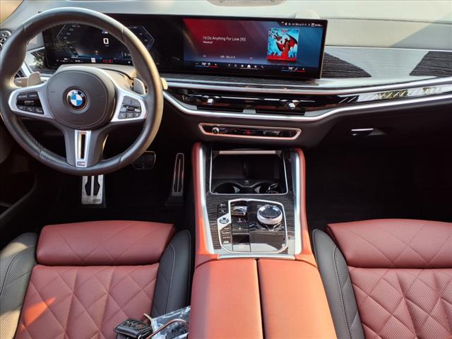 2024 BMW X6 M60i