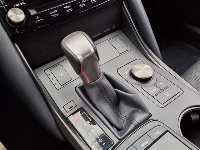 2024 Lexus IS 350 350 F SPORT Design
